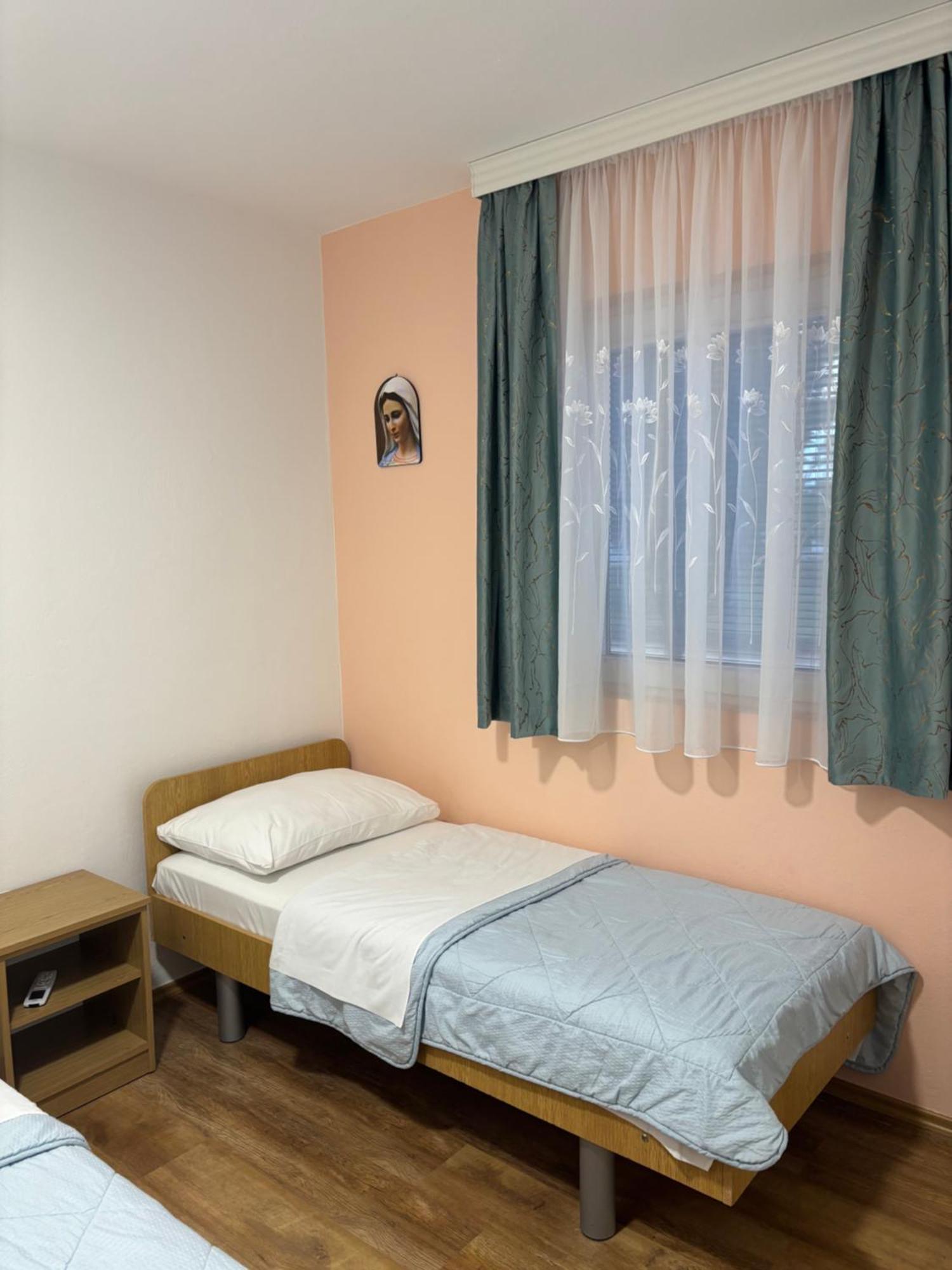 Casa Del Pellegrino M&A - Ostojici Hotel Međugorje Eksteriør billede